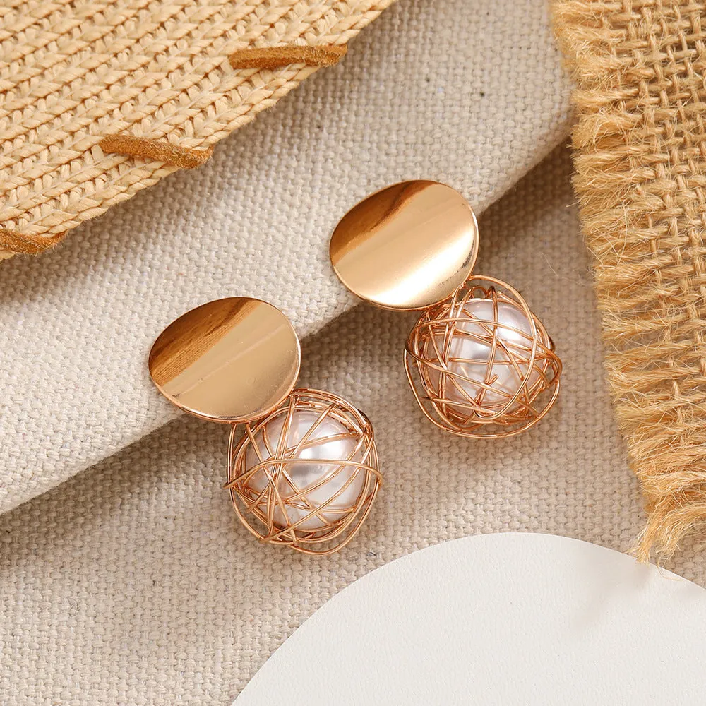 Wholesale Creative Woven Round Ball Artificial Pearl Ear Clips
