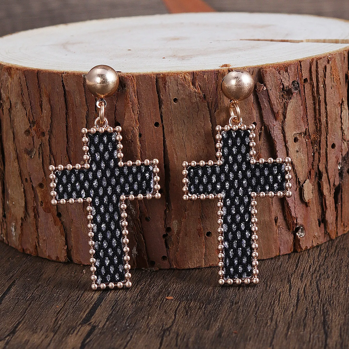 Wholesale Cross Fashion Personality Simple Versatile Earrings
