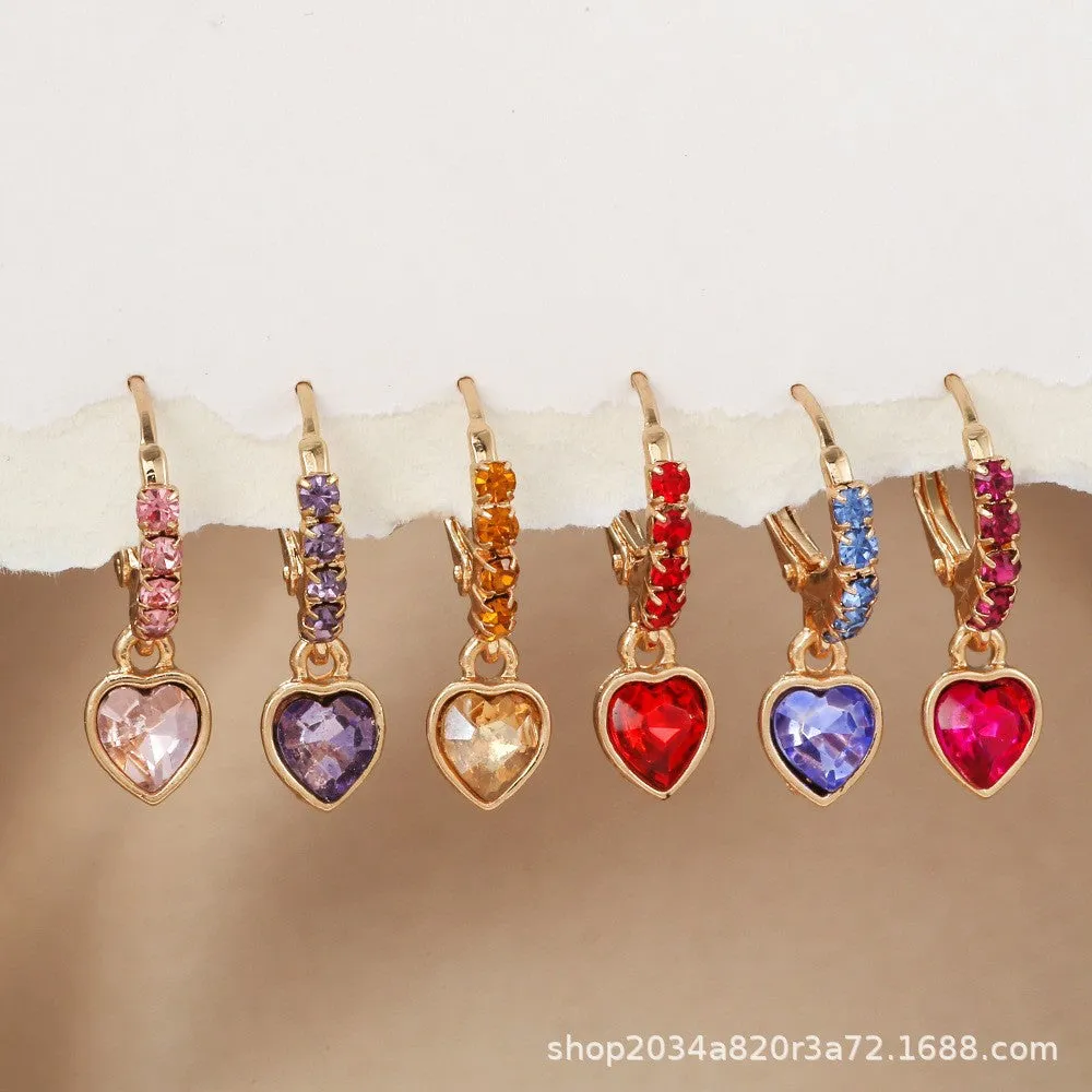Wholesale Cute and fashionable environmentally friendly metal alloy diamond heart pendant