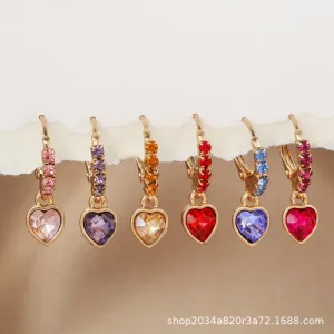 Wholesale Cute and fashionable environmentally friendly metal alloy diamond heart pendant