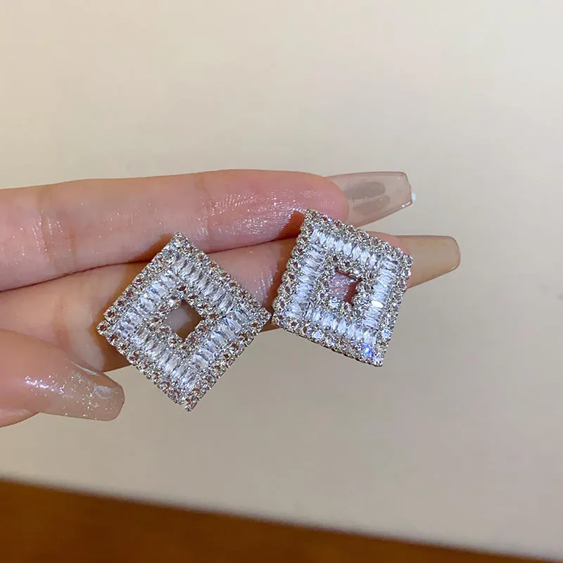 Wholesale Diamond Butterfly Flower Five Pointed Star Tassel Alloy Earrings