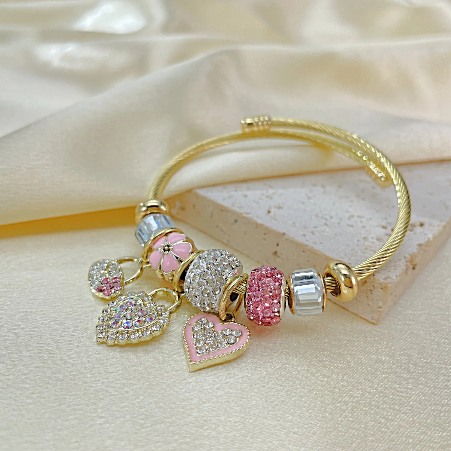 Wholesale Diamond Inlaid Heart Alloy Bracelets