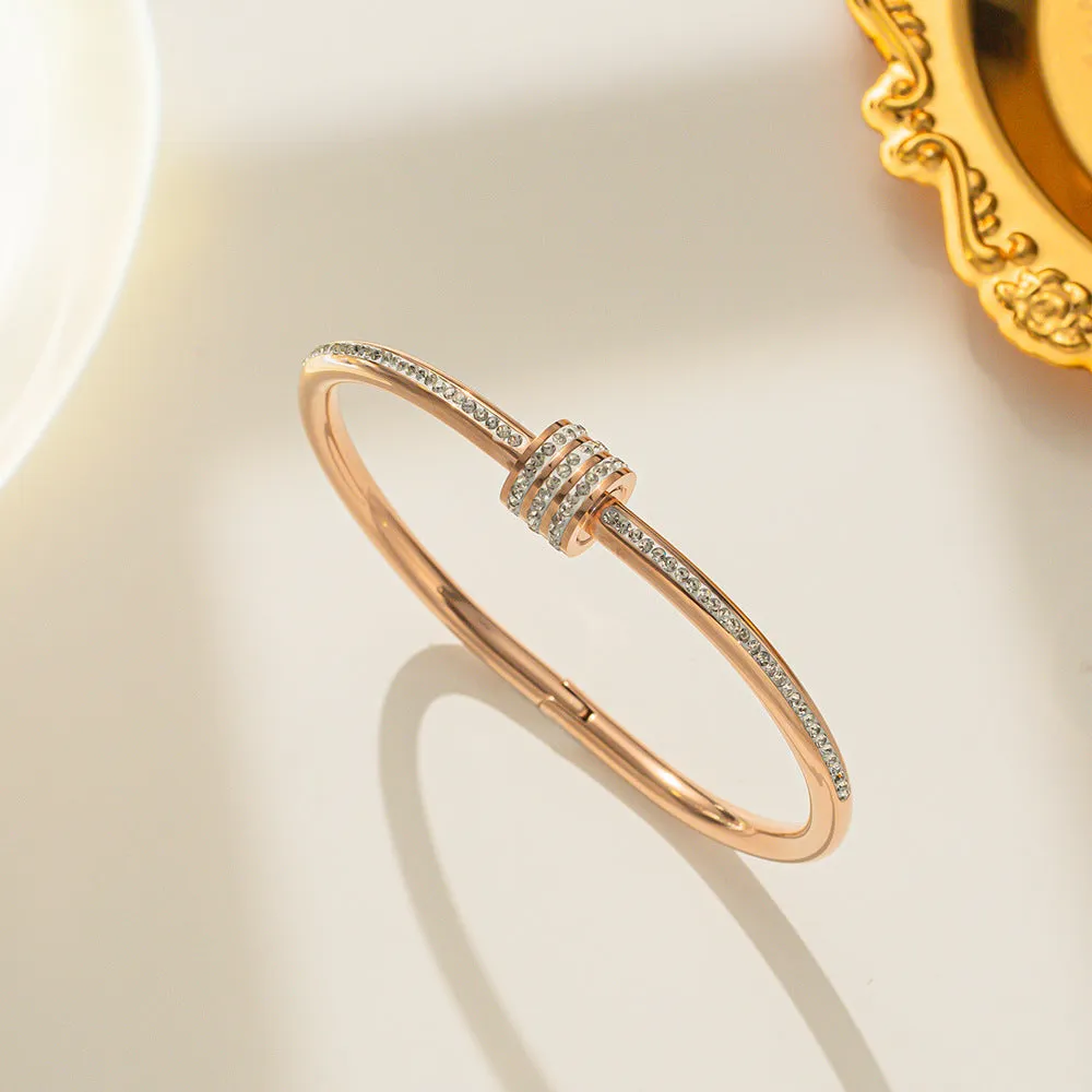 Wholesale Diamond titanium steel Taigang rose gold open bracelet