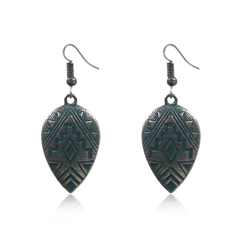 Wholesale Distressed Love Shape Alloy Pendant Hook Earrings
