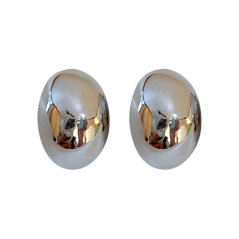 Wholesale Electroplated Bean Metal Earrings