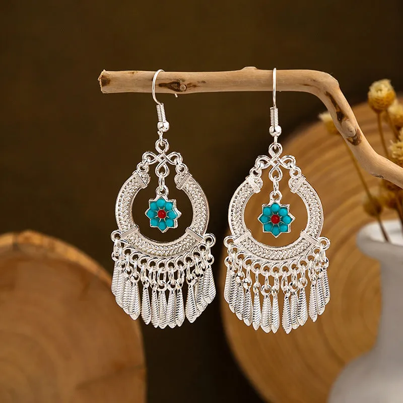 Wholesale Ethnic Style Long Style Feather Tassel Alloy Earrings