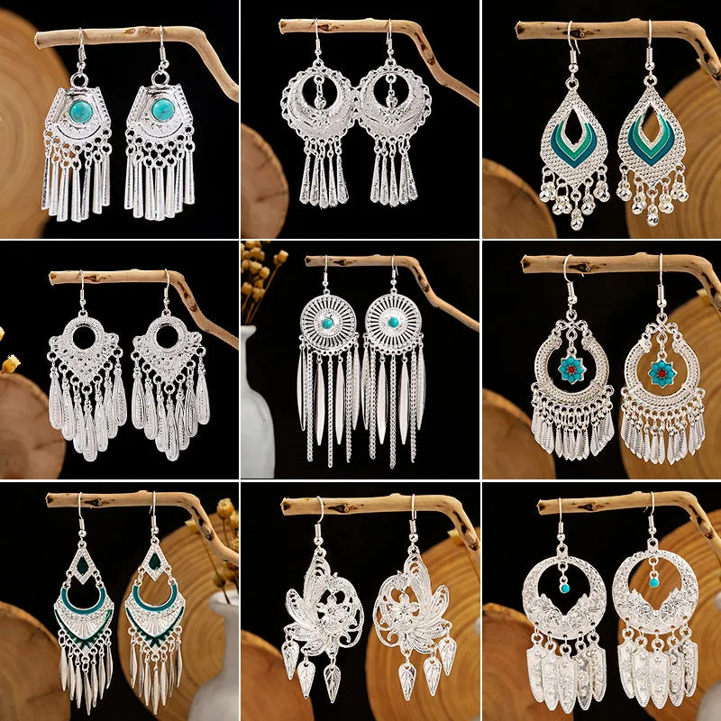 Wholesale Ethnic Style Long Style Feather Tassel Alloy Earrings