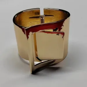 Wholesale Exaggerated Punk Glossy Brushed Retro Electroplated Bracelet