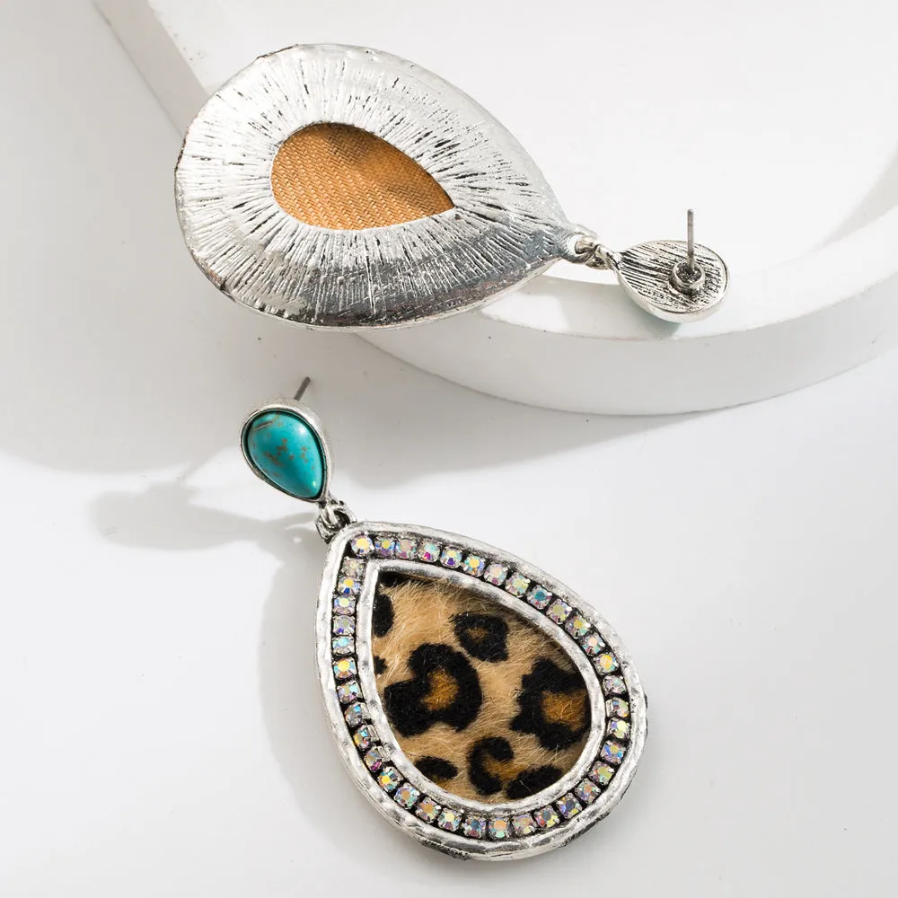 Wholesale Exaggerated Vintage Oval Turquoise Hollow Leopard Leather Earrings