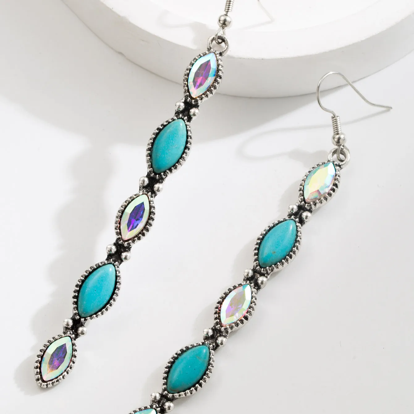 Wholesale Exaggerated Vintage Oval Turquoise Hollow Leopard Leather Earrings