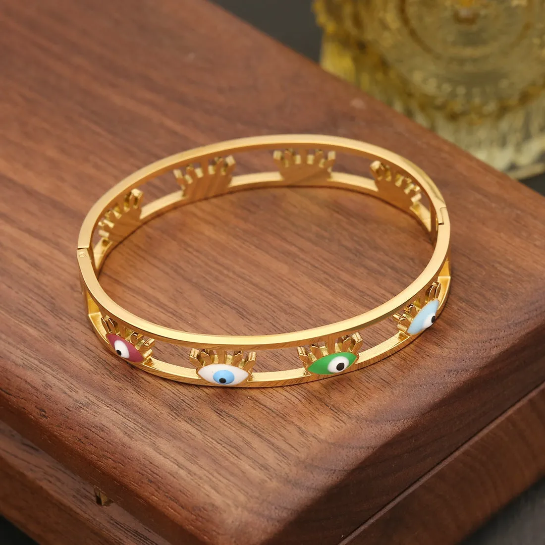 Wholesale Eyes Full of Diamond Stars Fashion Love Stainless Steel Bracelet