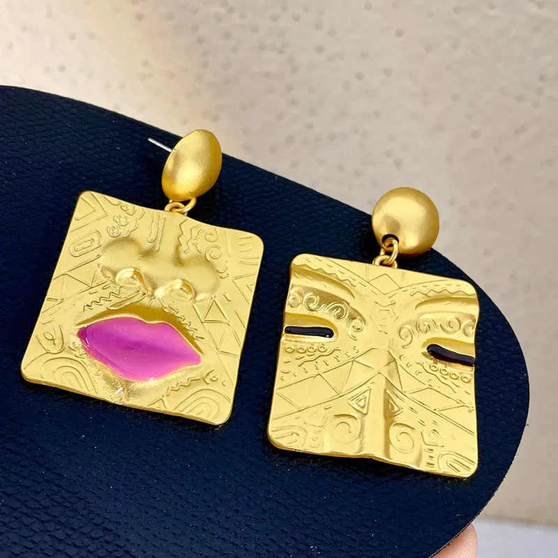 Wholesale Facial Alloy Asymmetric Earrings