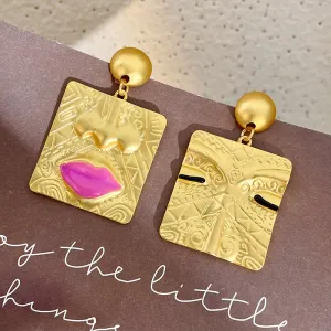 Wholesale Facial Alloy Asymmetric Earrings