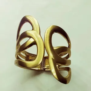 Wholesale Fan-Shaped Symmetrical Exaggerated Alloy Bracelet