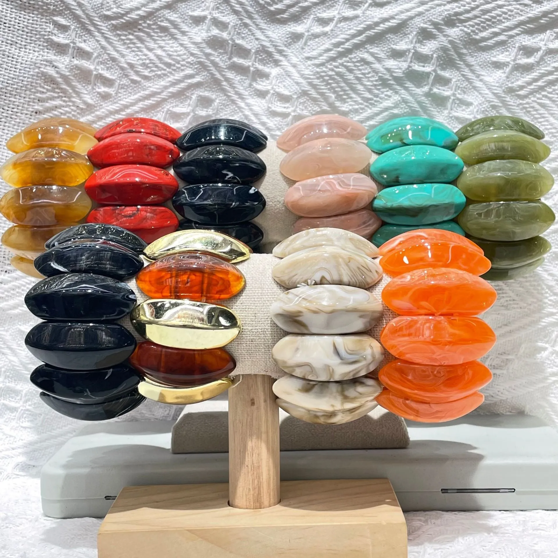 Wholesale Fashion Acrylic Personality Trend  Handmade Bracelet