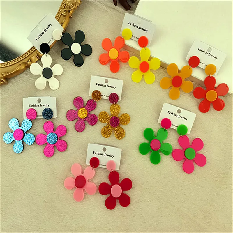 Wholesale Fashion Contrasting Color Five-petal Flower Acrylic Earrings