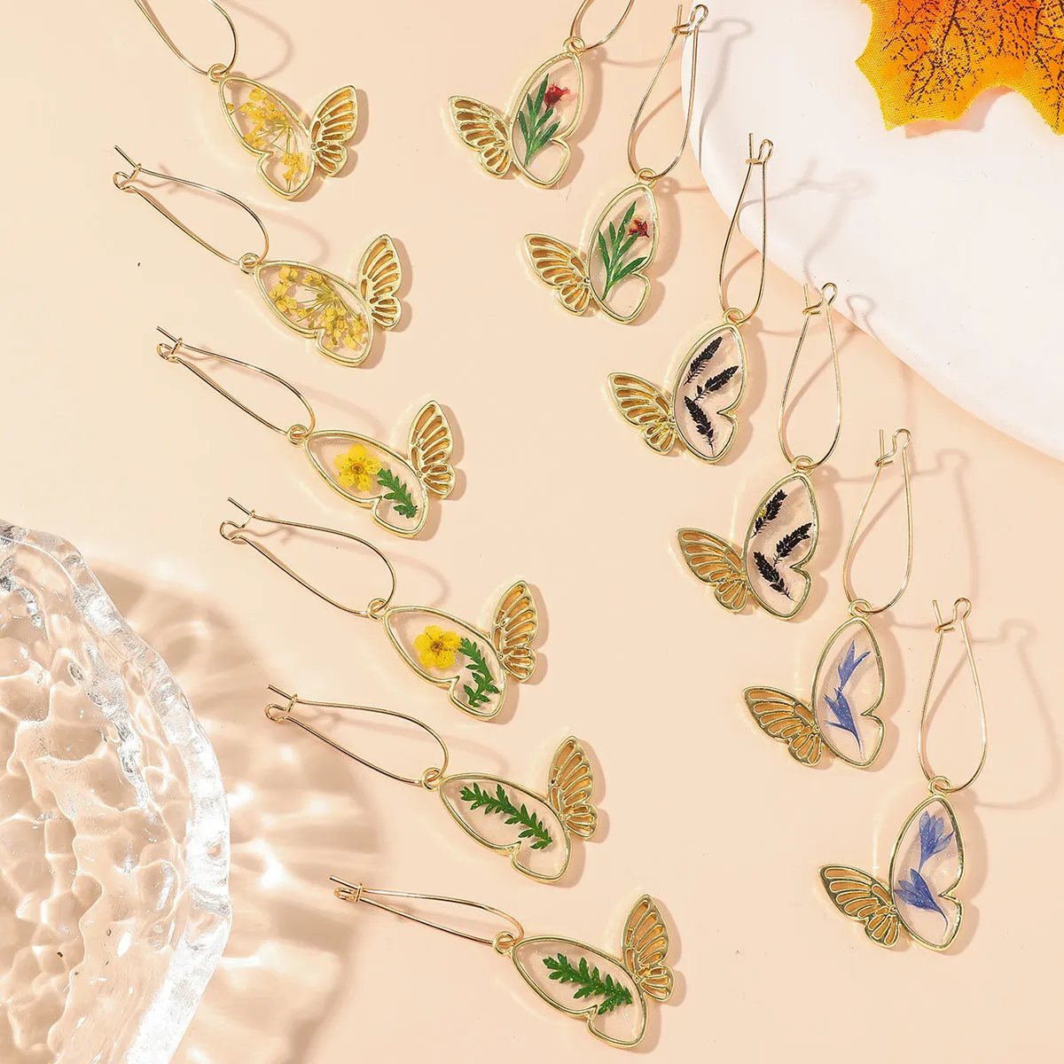Wholesale Fashion Dried Flower Epoxy Butterfly Earrings