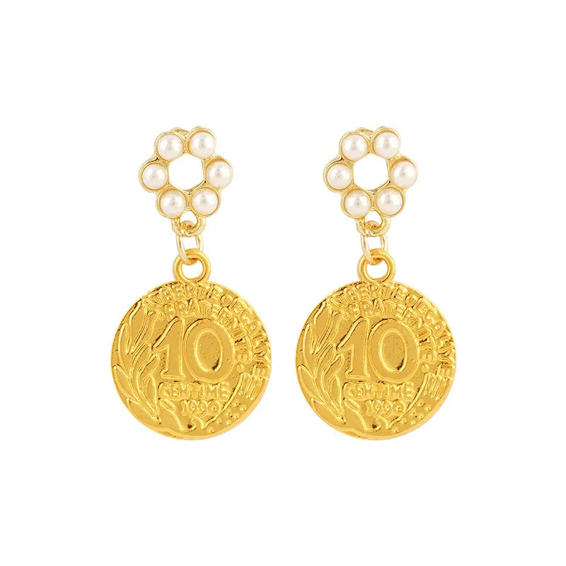 Wholesale Fashion Exaggerated Retro Alloy Pearl Portrait Earrings