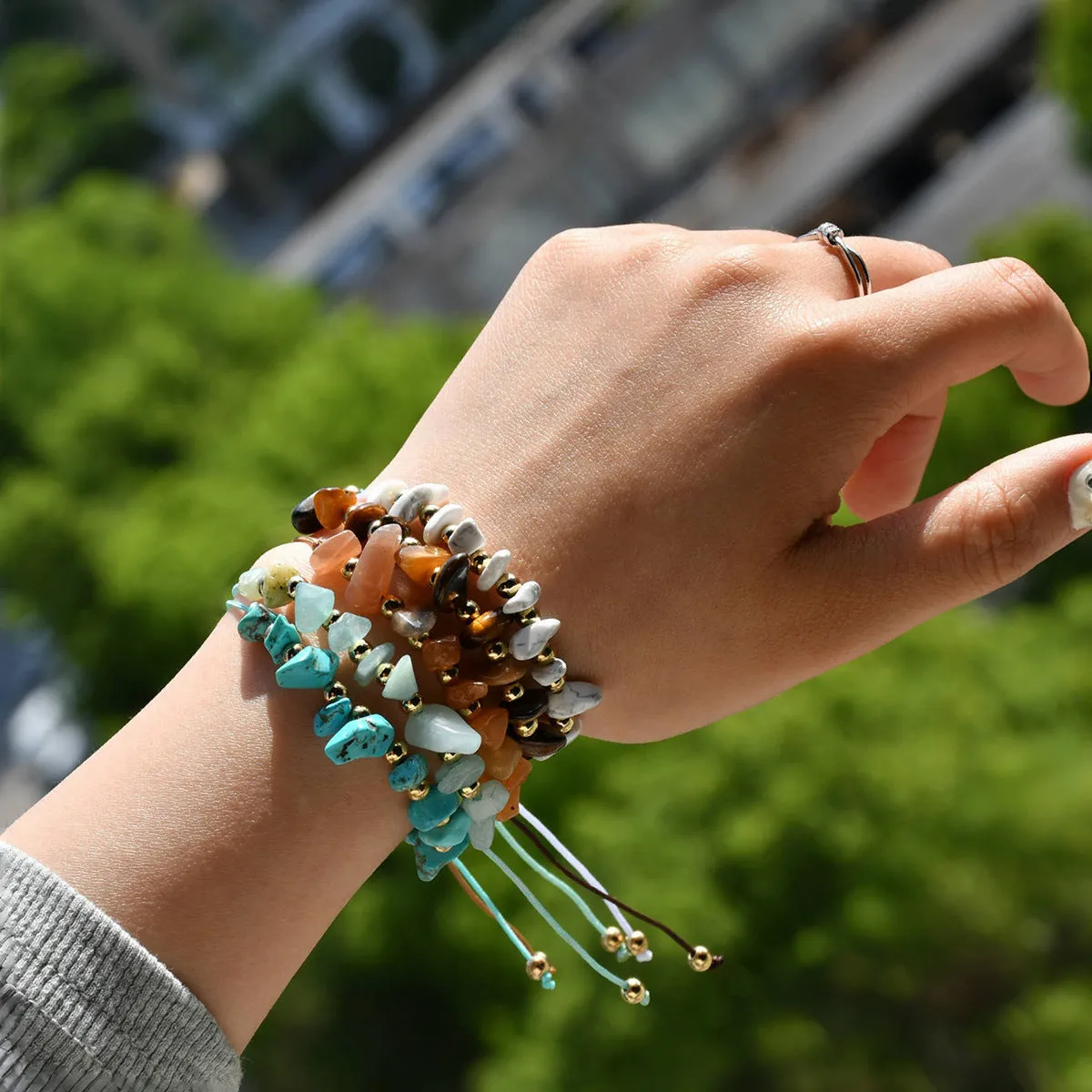 Wholesale fashion hand-woven irregular gravel beaded crystal bracelet