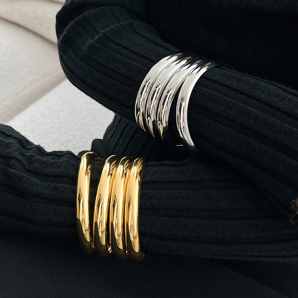 Wholesale Fashion Metal Scenery Bracelet suit