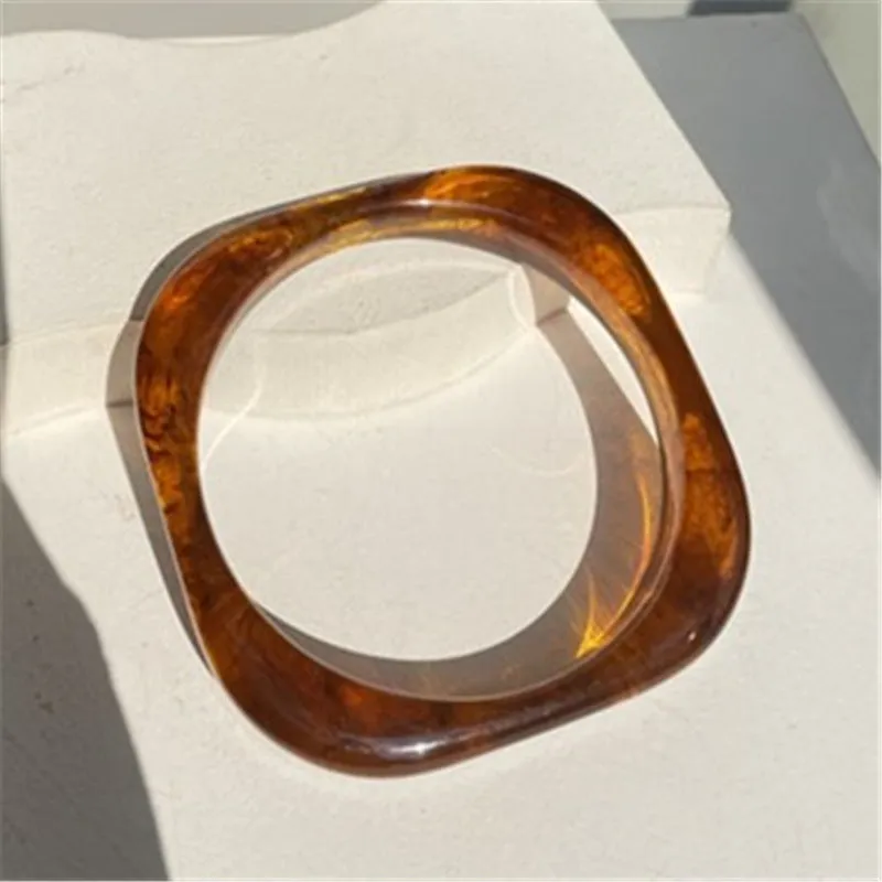 Wholesale fashion new marble acrylic bracelet shaped resin square round bracelet