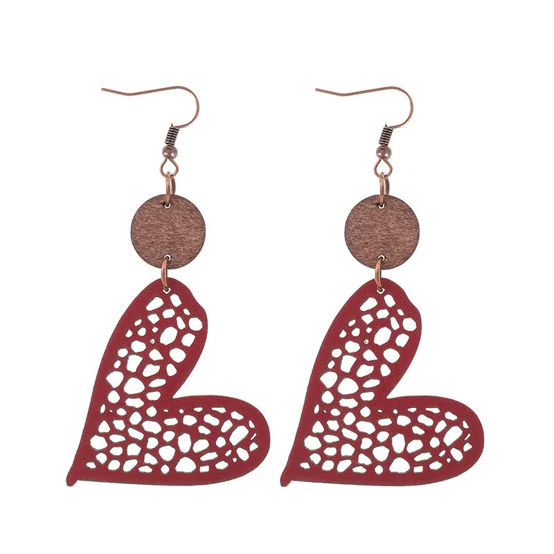 Wholesale Fashion Valentine's Day Heart Wood Hollow Mesh Leather Earrings