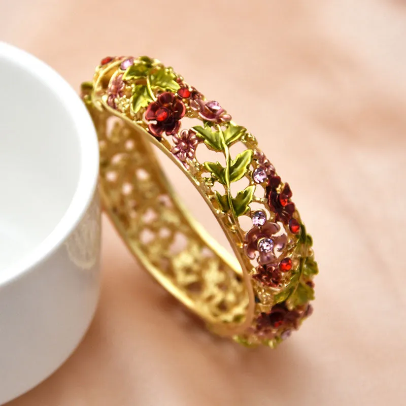 Wholesale foreign trade jewelry retro rose diamond hollow alloy cloisonne antique painted bracelet