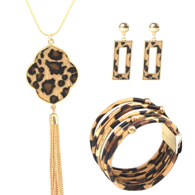 Wholesale Four Leaf Clover Horsehair Leopard Tassel Long Earring Bracelet Set