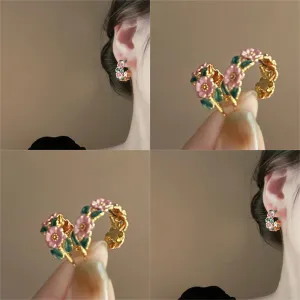 Wholesale French retro colored camellia enamel oil drop earrings fashionable temperament niche antique earrings
