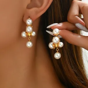 Wholesale French Retro Grape String Pearl Metal Niche Unique Personality Fashion Temperament Elegant Earrings