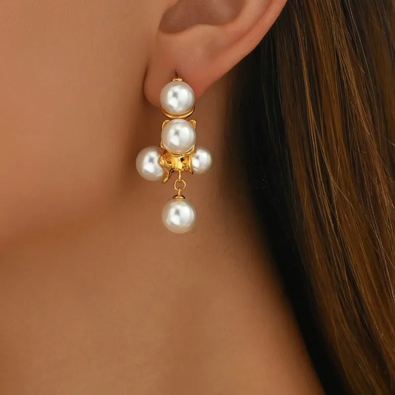 Wholesale French Retro Grape String Pearl Metal Niche Unique Personality Fashion Temperament Elegant Earrings