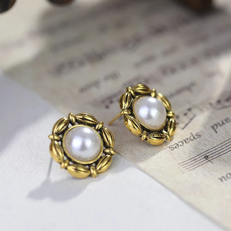 Wholesale French Retro Vintage Flower Pearl Earrings