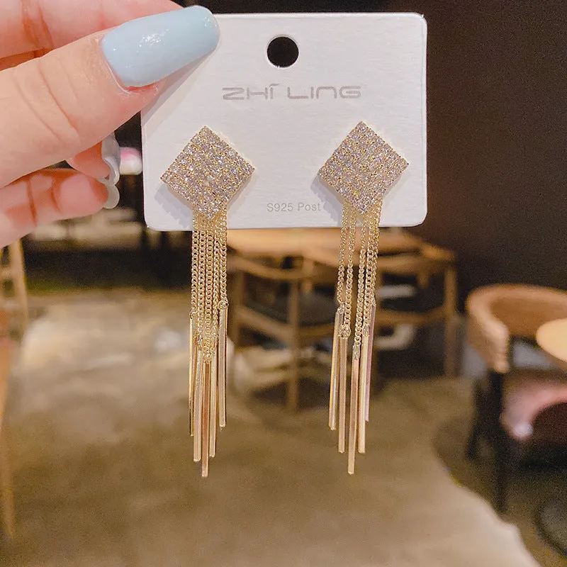 Wholesale French style personalized inlaid super shiny full diamond claw chain tassel long versatile earrings