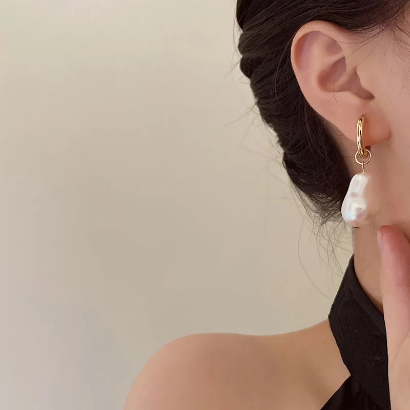Wholesale French Vintage Baroque Pearl Water Drop Fashion Temperament Design Premium Niche Earrings Ear Buckles
