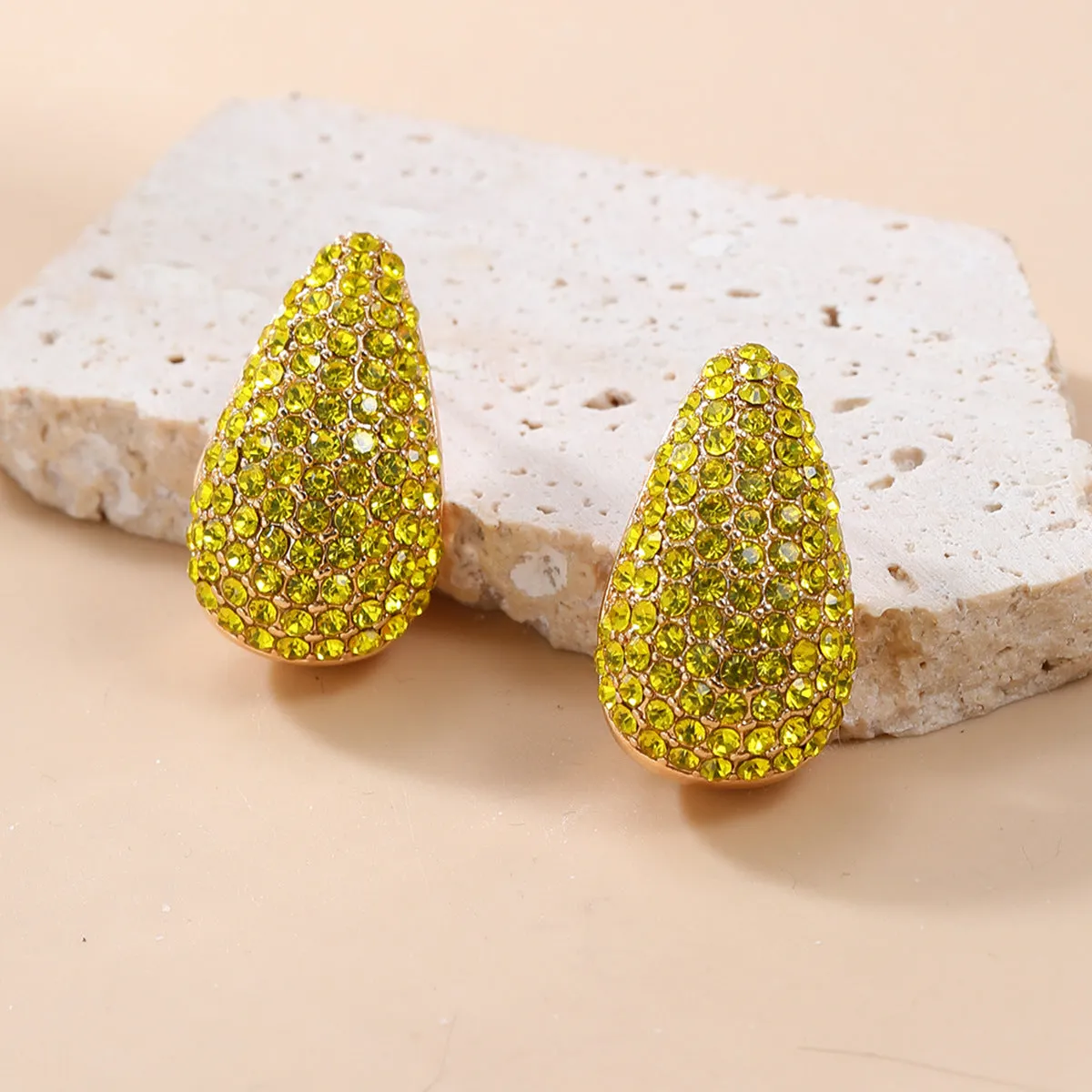 Wholesale Full Diamond Droplet Shaped Alloy Earrings