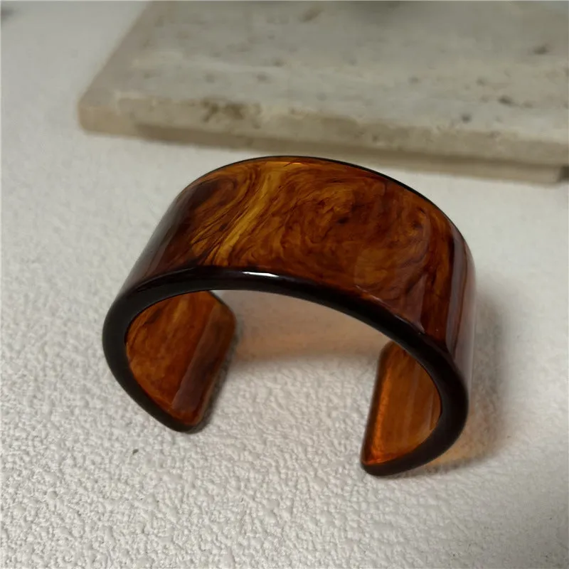 Wholesale Geometric Irregular Acrylic Ring Elegant Retro Bracelet