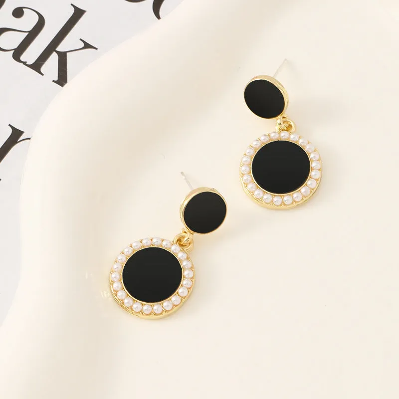 Wholesale Geometric Round Pearl Vintage Earrings