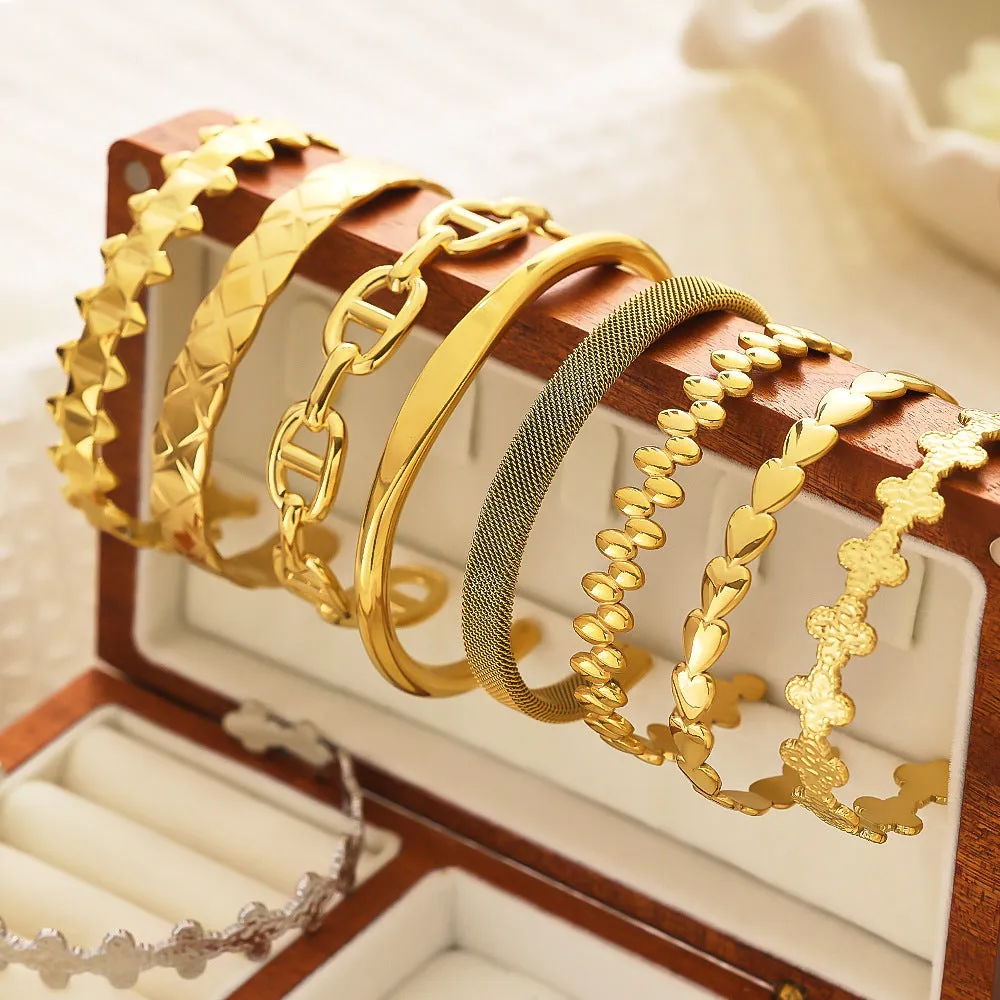 Wholesale gold C- shaped open bracelet OLY Exclusive