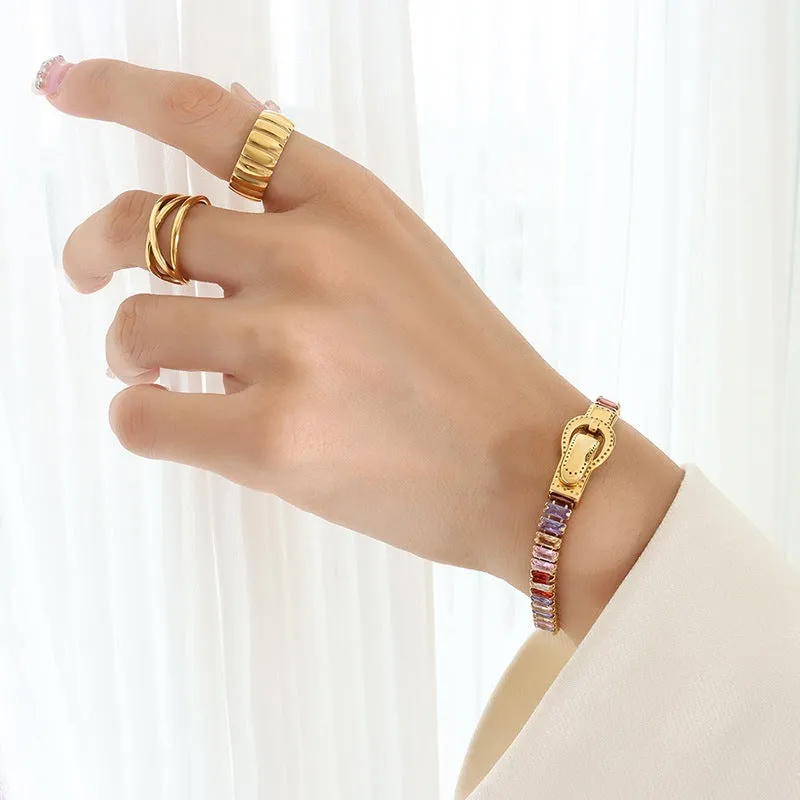 Wholesale gold-plated zircon double-sided iron buckle design titanium steel four-corner buckle bracelet