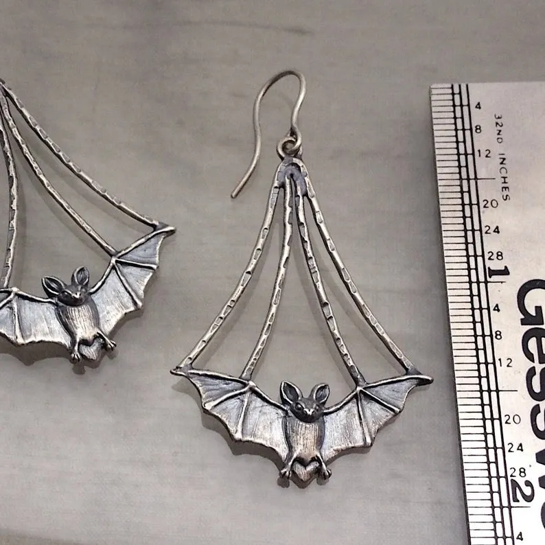 Wholesale Goth Theme Vintage Temperament Fashion Bat  Alloy Earrings