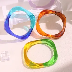 Wholesale Gradient transparent acrylic shaped resin square bracelet