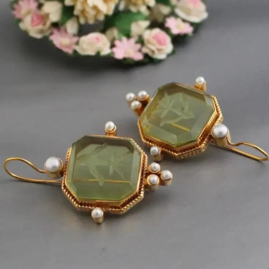 Wholesale Hexagonal green crystal earrings