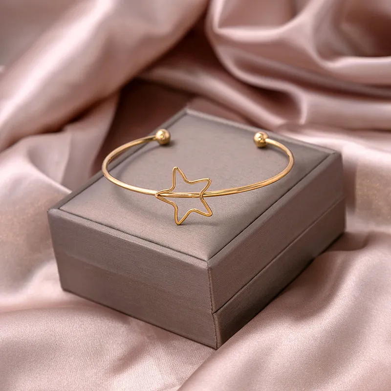 Wholesale Hollow Crescent Stainless Steel Bracelet