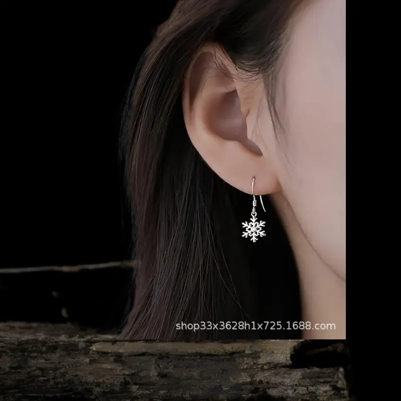 Wholesale Hollow Snowflake Alloy Drop Earrings Simple Flower Earrings