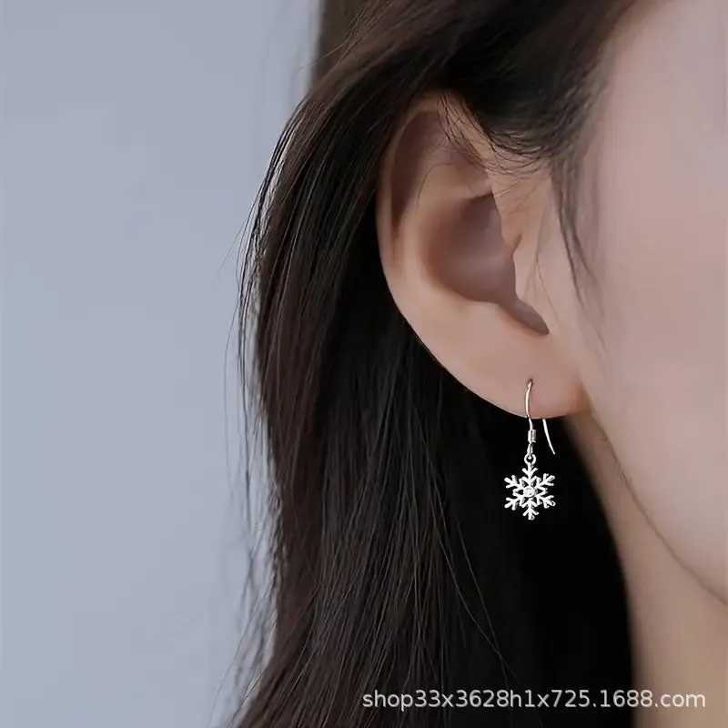 Wholesale Hollow Snowflake Alloy Drop Earrings Simple Flower Earrings