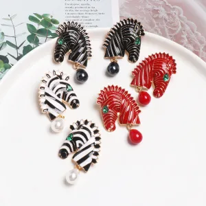 Wholesale Horse Pearl Alloy Earrings