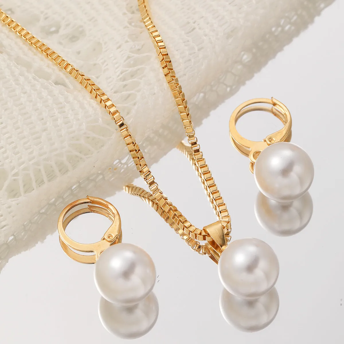 Wholesale Imitation Pearl Jewelry Set