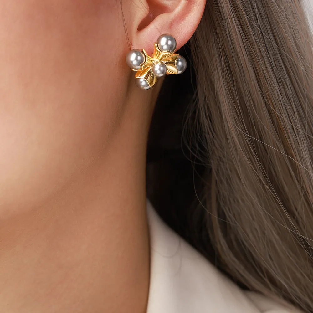 Wholesale Imitation Pearl Windmill Copper Earrings