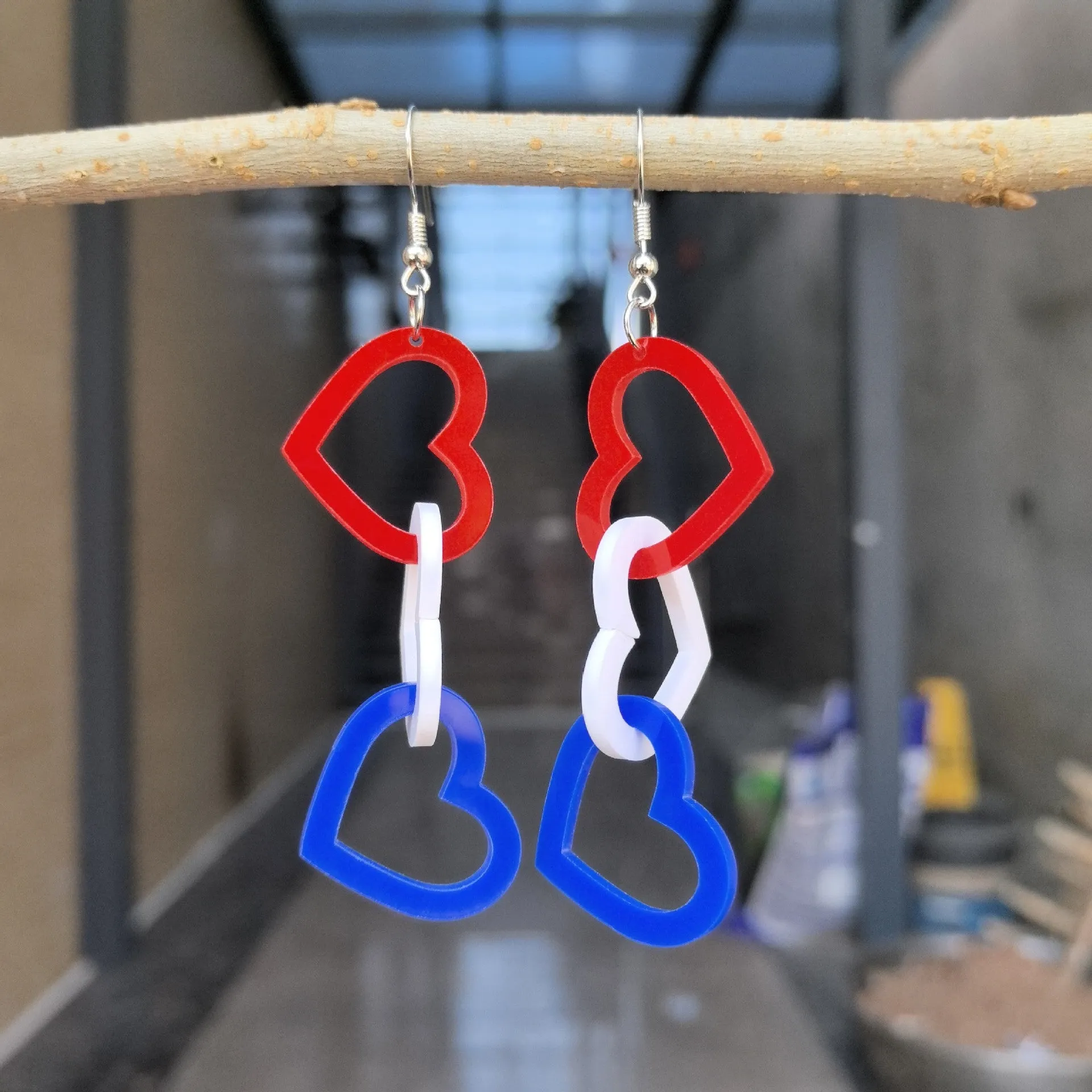Wholesale Independence Day 3D Rotating Heart Acrylic Earrings