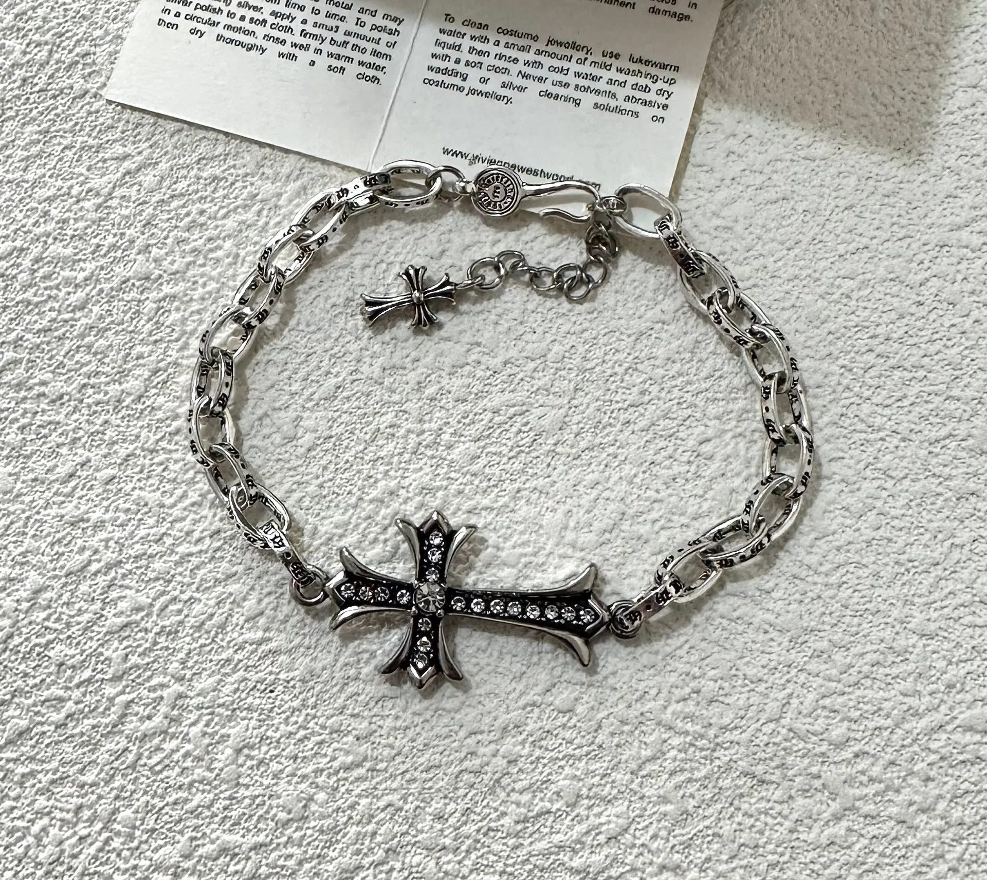 Wholesale ins cold antique silver plated love crown cross flower bracelet